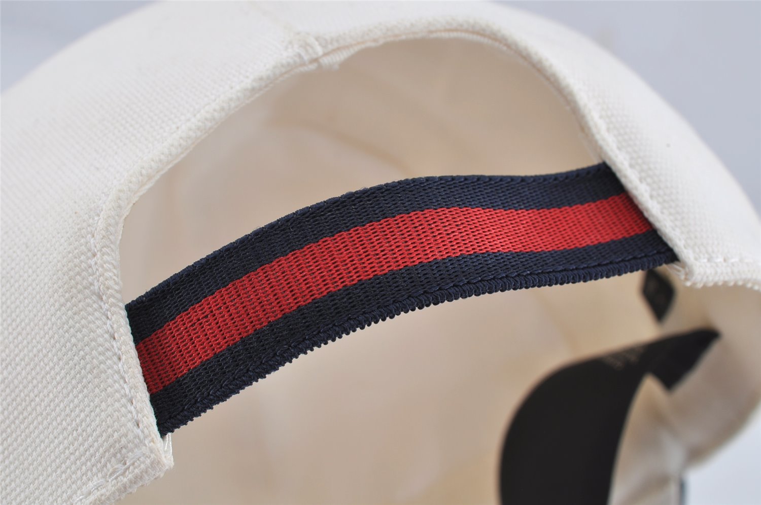 Authentic GUCCI Sherry Line Interlocking G Cap Canvas Leather Size L White 0267K
