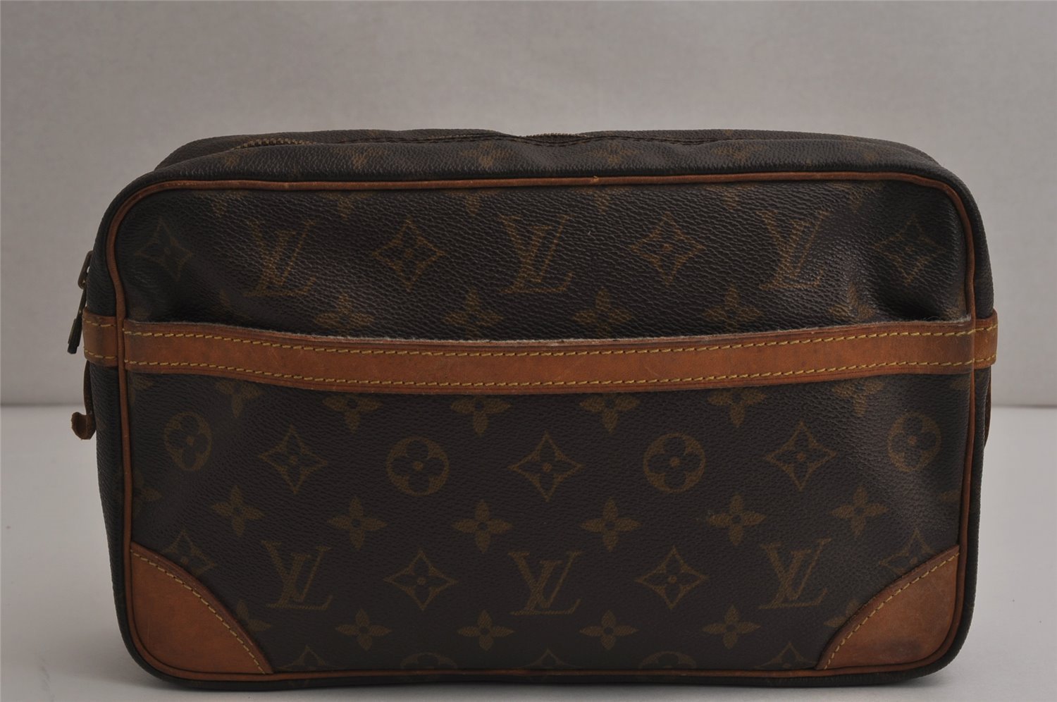 Authentic Louis Vuitton Monogram Compiegne 28 Clutch Hand Bag M51845 LV 0270K