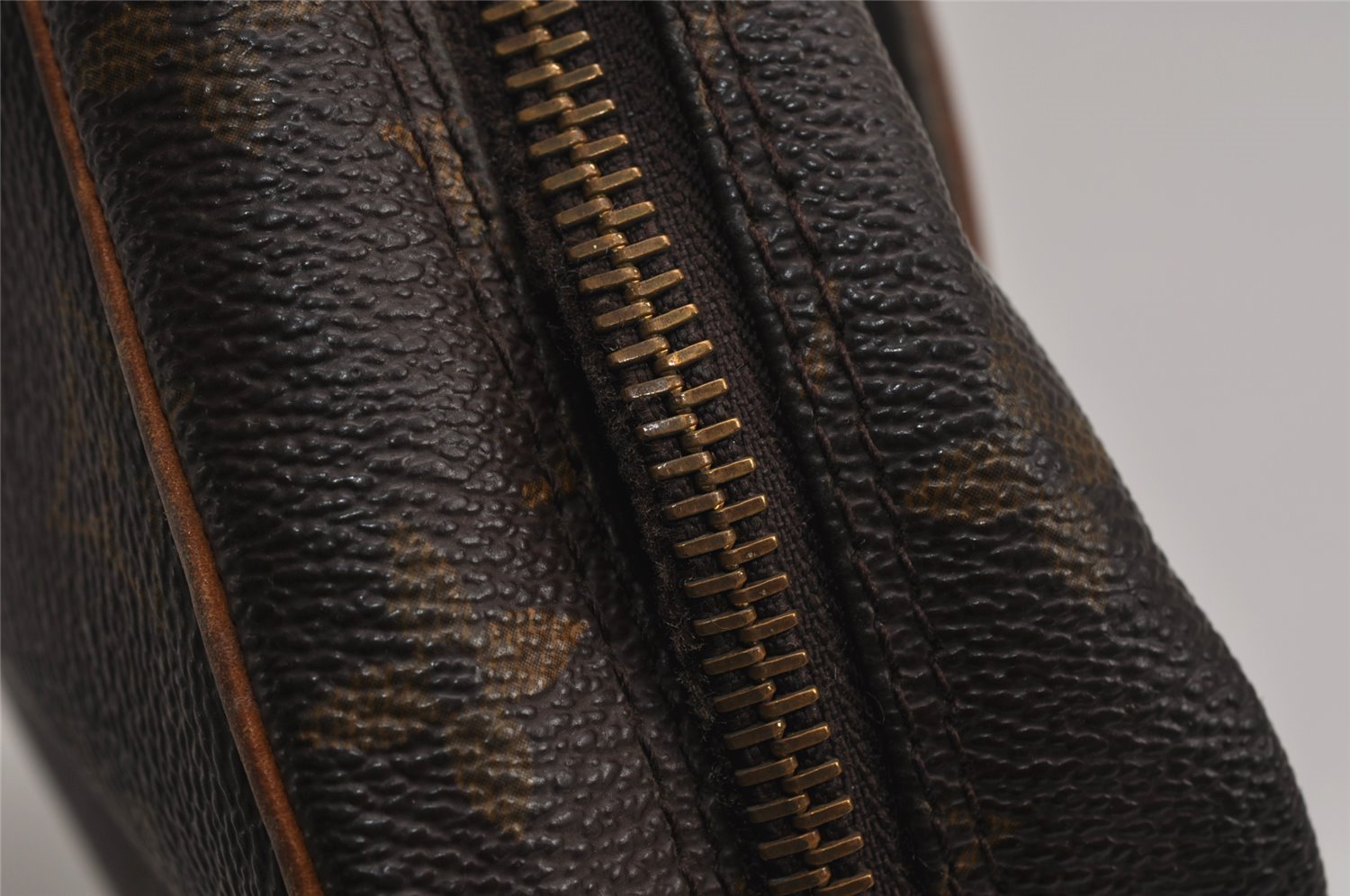 Authentic Louis Vuitton Monogram Compiegne 28 Clutch Hand Bag M51845 LV 0270K