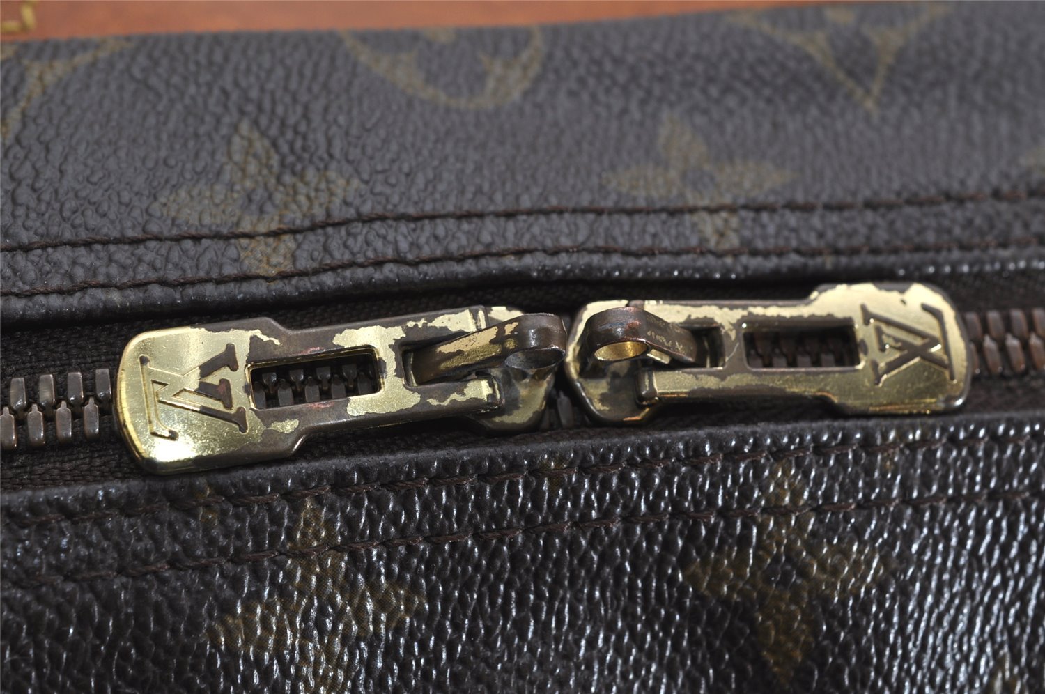 Authentic Louis Vuitton Monogram Deauville Hand Bag M47270 LV 0273K