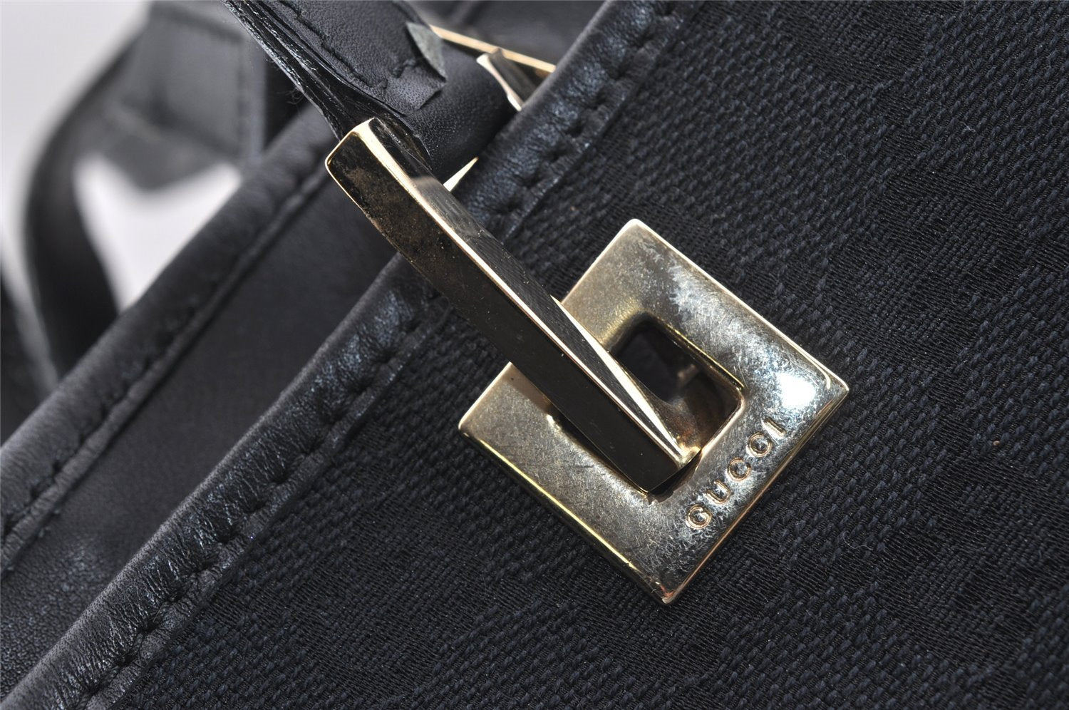 Authentic GUCCI Vintage Shoulder Tote Bag GG Canvas Leather 0021098 Black 0274J