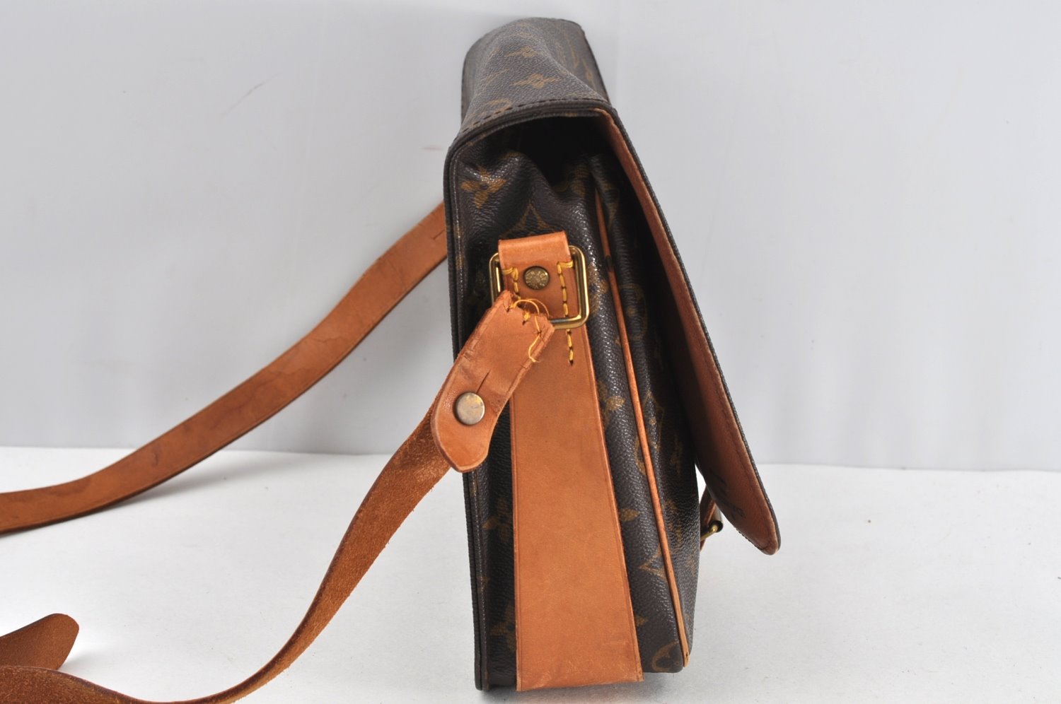 Auth Louis Vuitton Monogram Cartouchiere GM M51252 Shoulder Cross Bag Junk 0275J