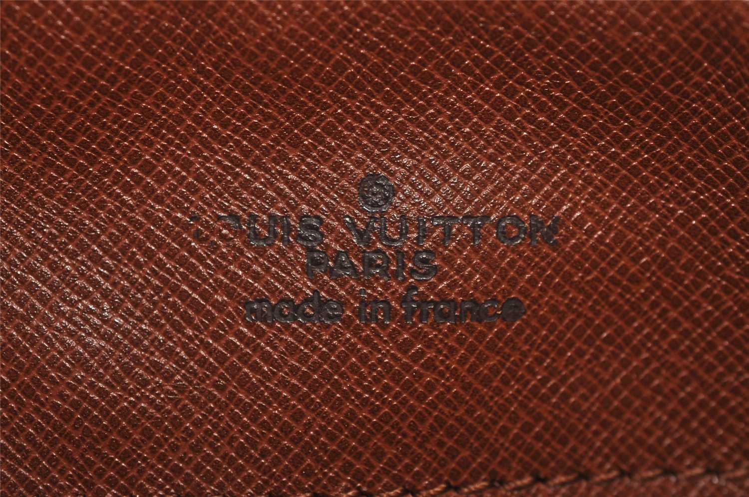 Authentic Louis Vuitton Monogram Danube 28 Shoulder Cross Body Bag Junk 0277J