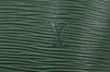 Authentic Louis Vuitton Epi Cluny Shoulder Bag Purse Green M52254 LV 0282K