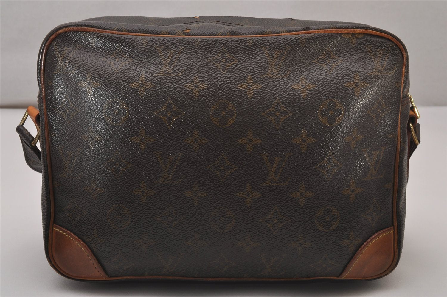 Authentic Louis Vuitton Monogram Nile Shoulder Cross Body Bag M45244 LV 0285J