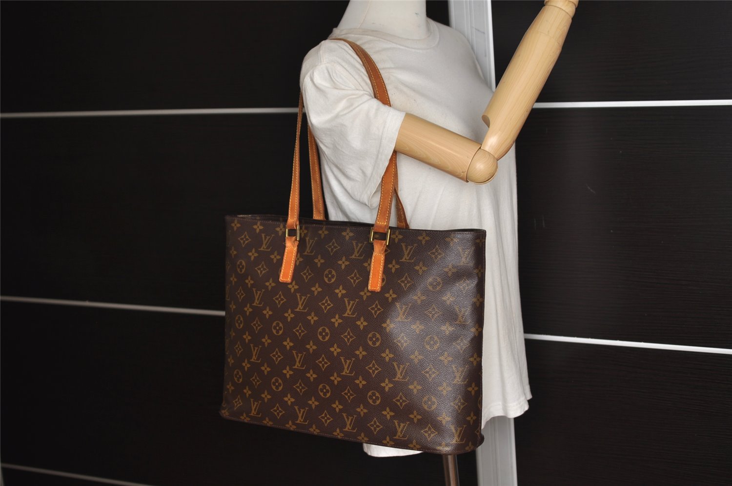 Authentic Louis Vuitton Monogram Luco Shoulder Tote Bag M51155 LV 0285K