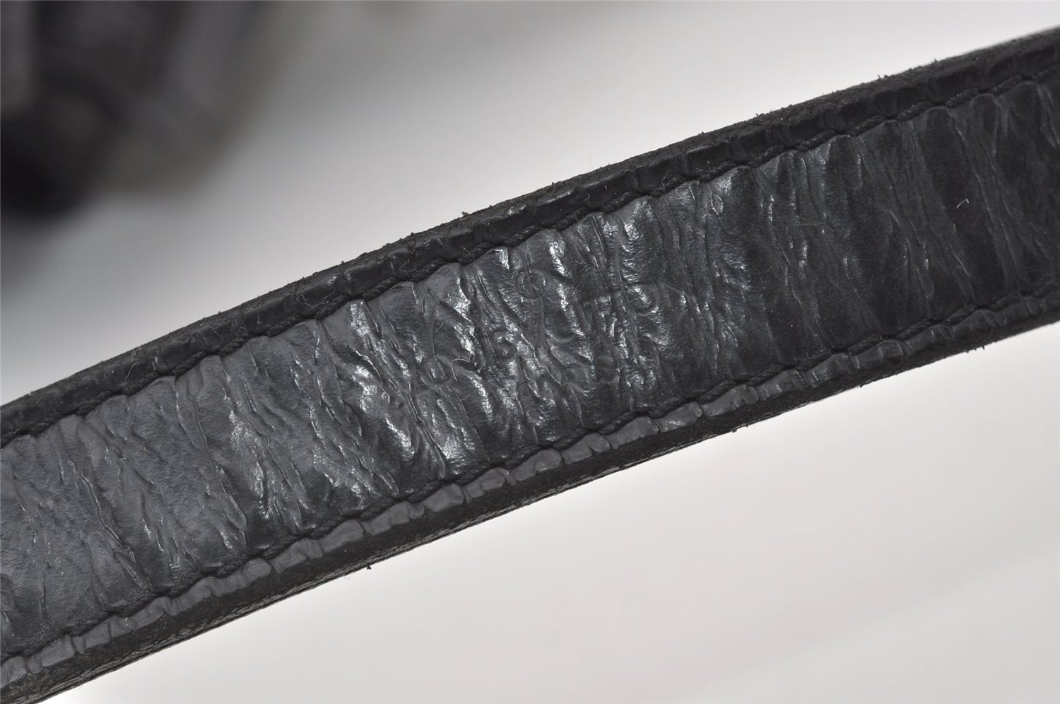 Authentic Louis Vuitton Epi Petit Noe Shoulder Drawstring Bag M59012 Black 0287J