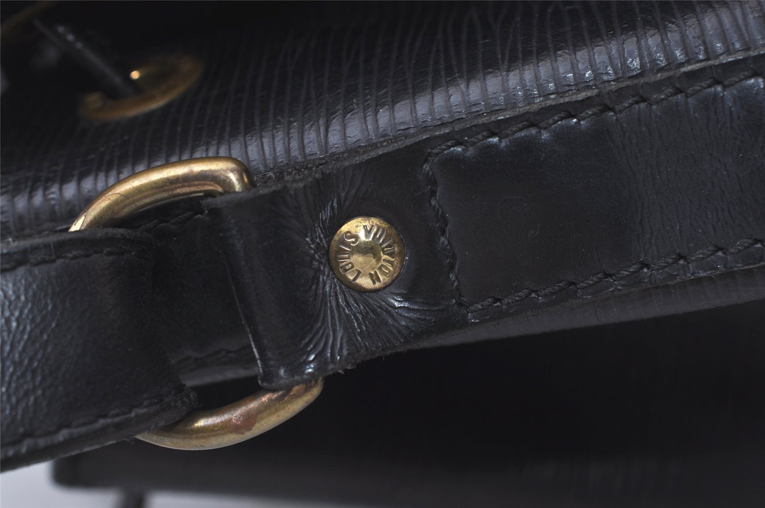 Authentic Louis Vuitton Epi Petit Noe Shoulder Drawstring Bag M59012 Black 0287J