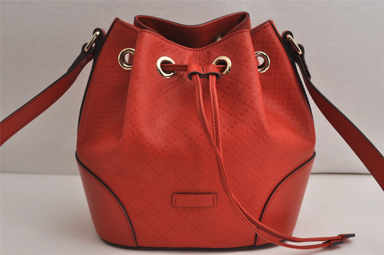 Authentic GUCCI Bright Diamante Shoulder Drawstring Bag Leather 354229 Red 0288K
