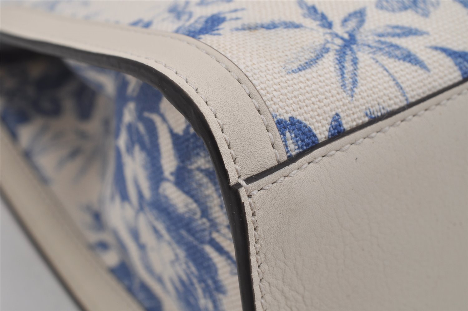 Authentic GUCCI GG Ribbon Herbarium Tote Bag Canvas Leather 432684 White 0290J