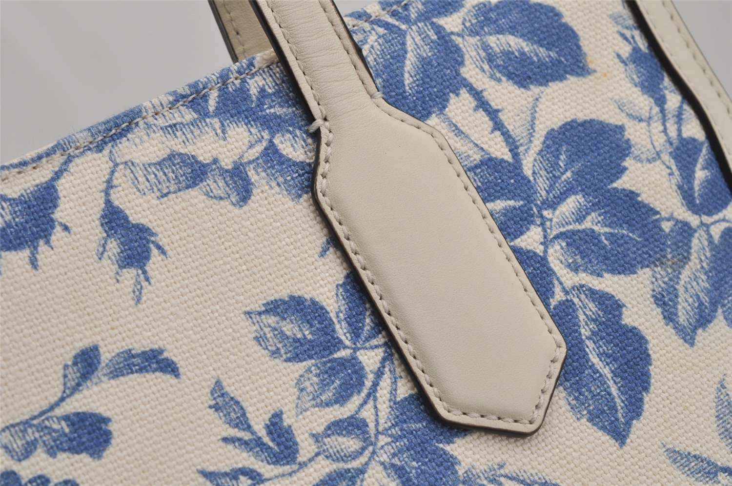 Authentic GUCCI GG Ribbon Herbarium Tote Bag Canvas Leather 432684 White 0290J