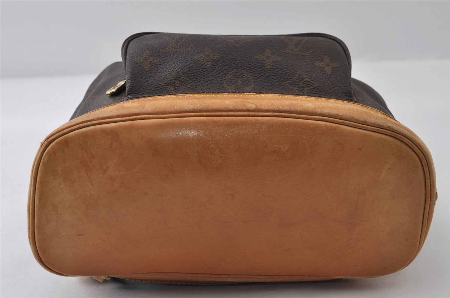 Authentic Louis Vuitton Monogram Montsouris MM Backpack M51136 LV 0295J