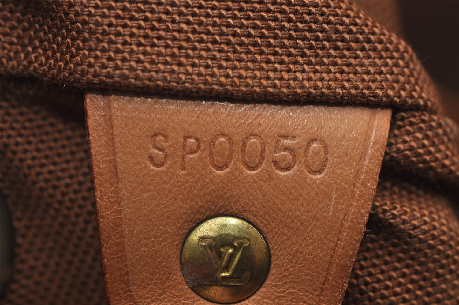 Authentic Louis Vuitton Monogram Montsouris MM Backpack M51136 LV 0295J