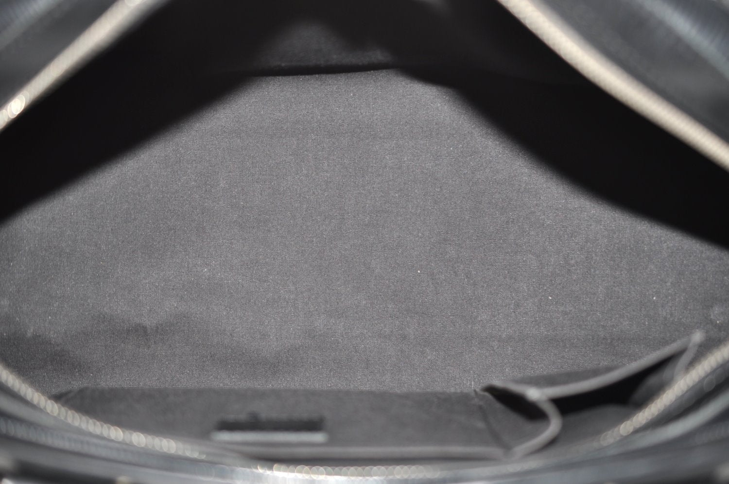 Authentic Louis Vuitton Epi Bowling Montaigne GM Hand Bag Black M59312 LV 0296I