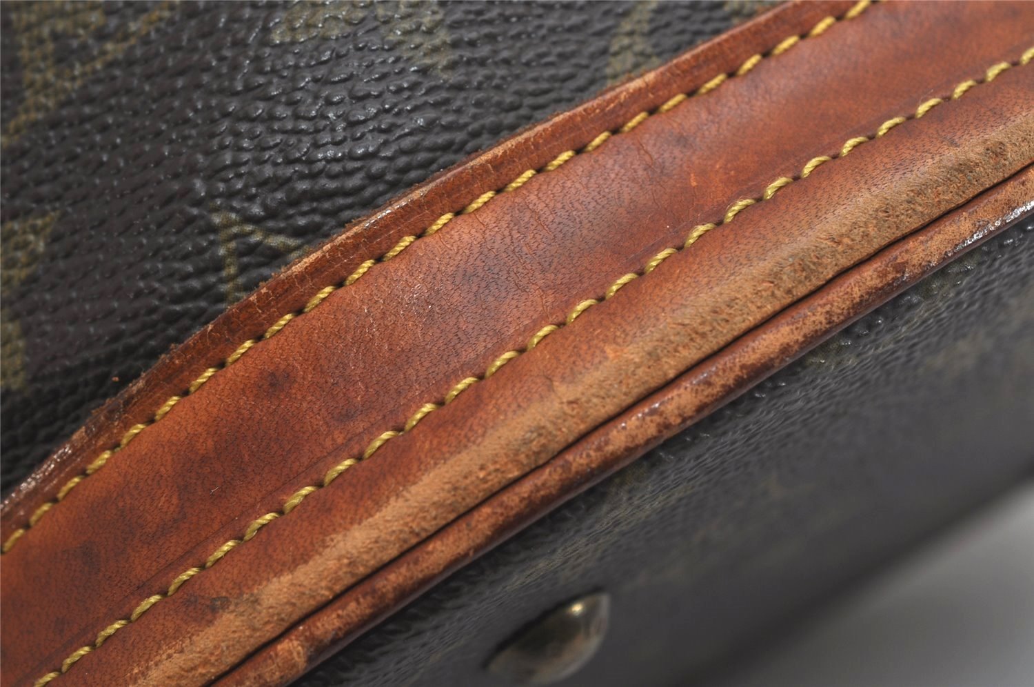 Authentic Louis Vuitton Monogram Bucket PM Shoulder Tote Bag Old Model LV 0298K