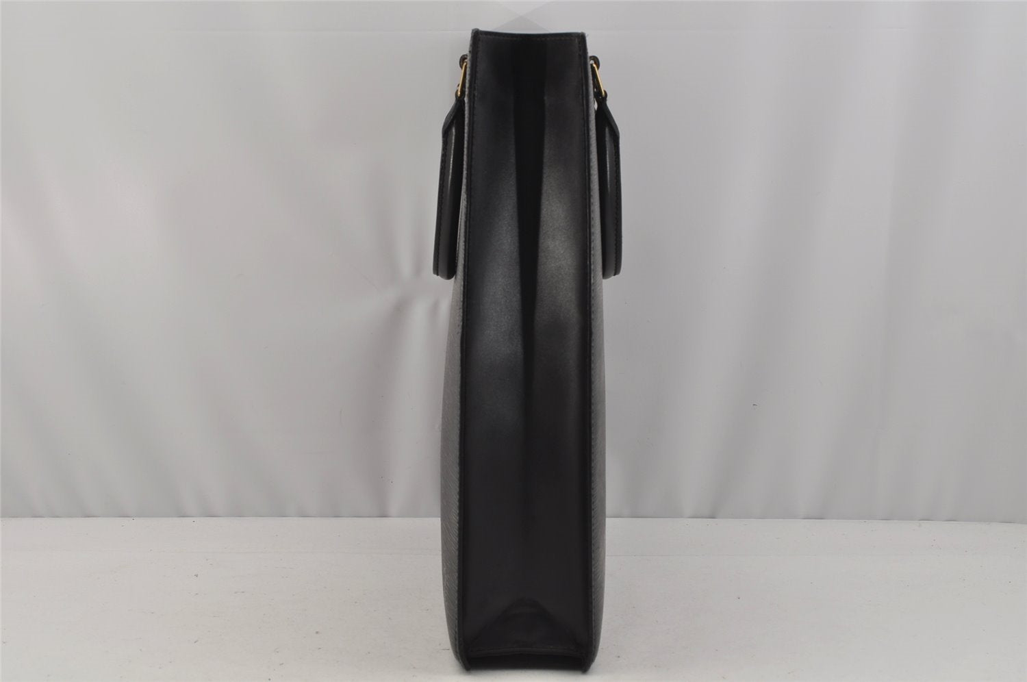 Authentic Louis Vuitton Epi Leather Sac Plat Hand Bag M59082 Black LV Junk 0300J