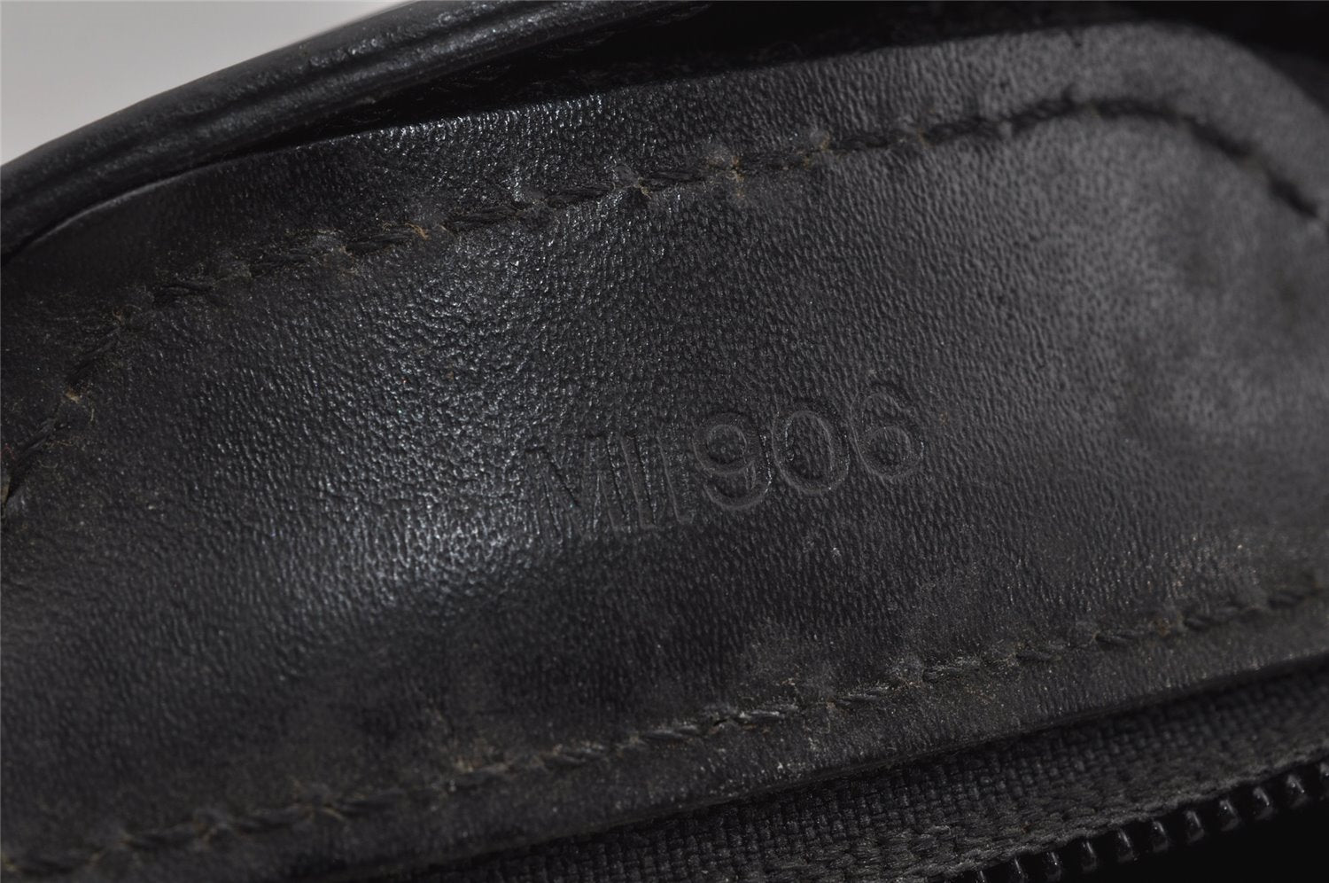 Authentic Louis Vuitton Epi Leather Sac Plat Hand Bag M59082 Black LV Junk 0300J