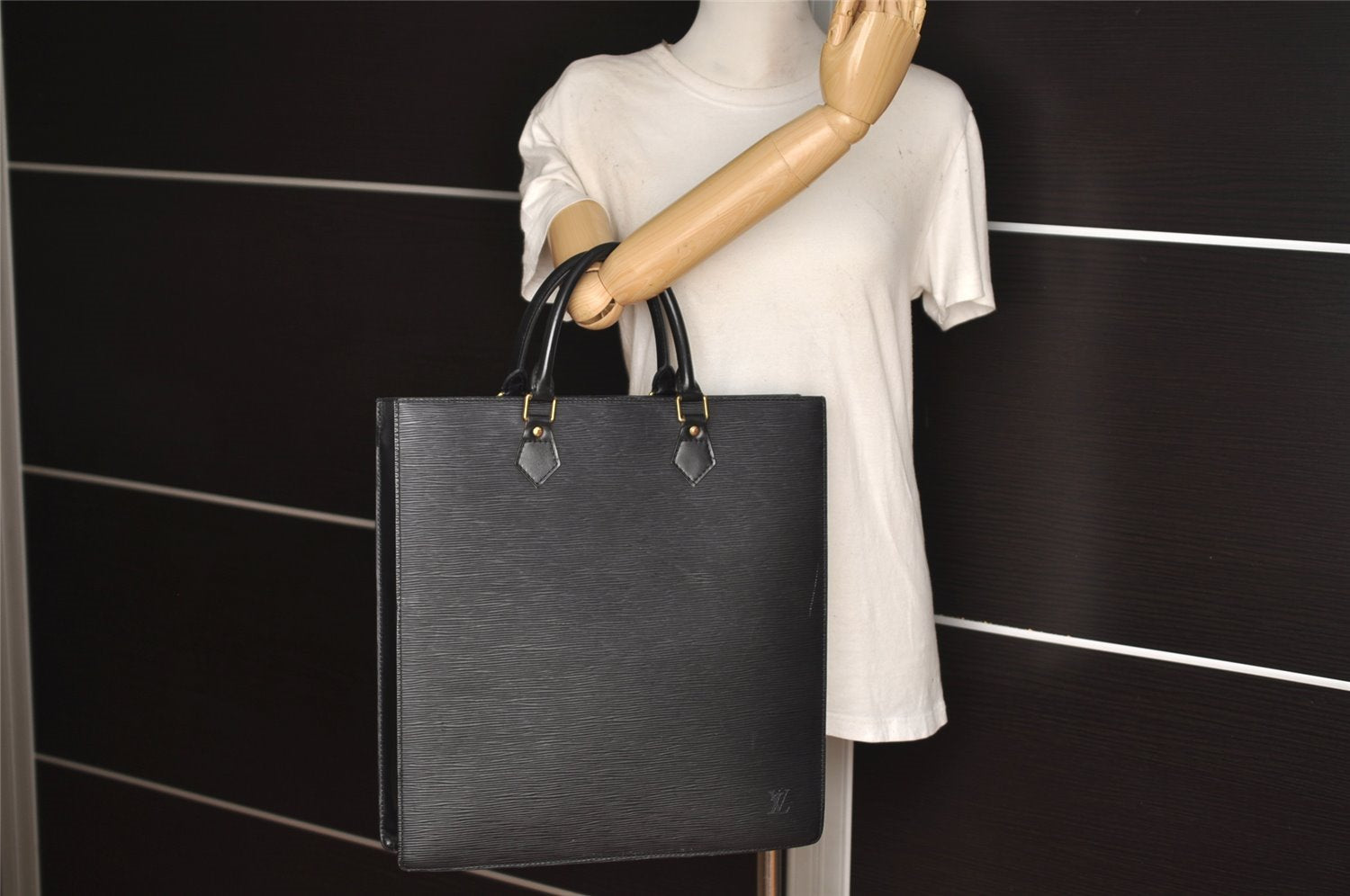 Authentic Louis Vuitton Epi Leather Sac Plat Hand Bag M59082 Black LV Junk 0300J