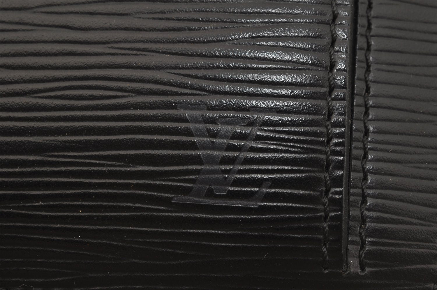 Authentic Louis Vuitton Epi Sellier Dragonne Clutch Bag Black M52612 LV 0301J