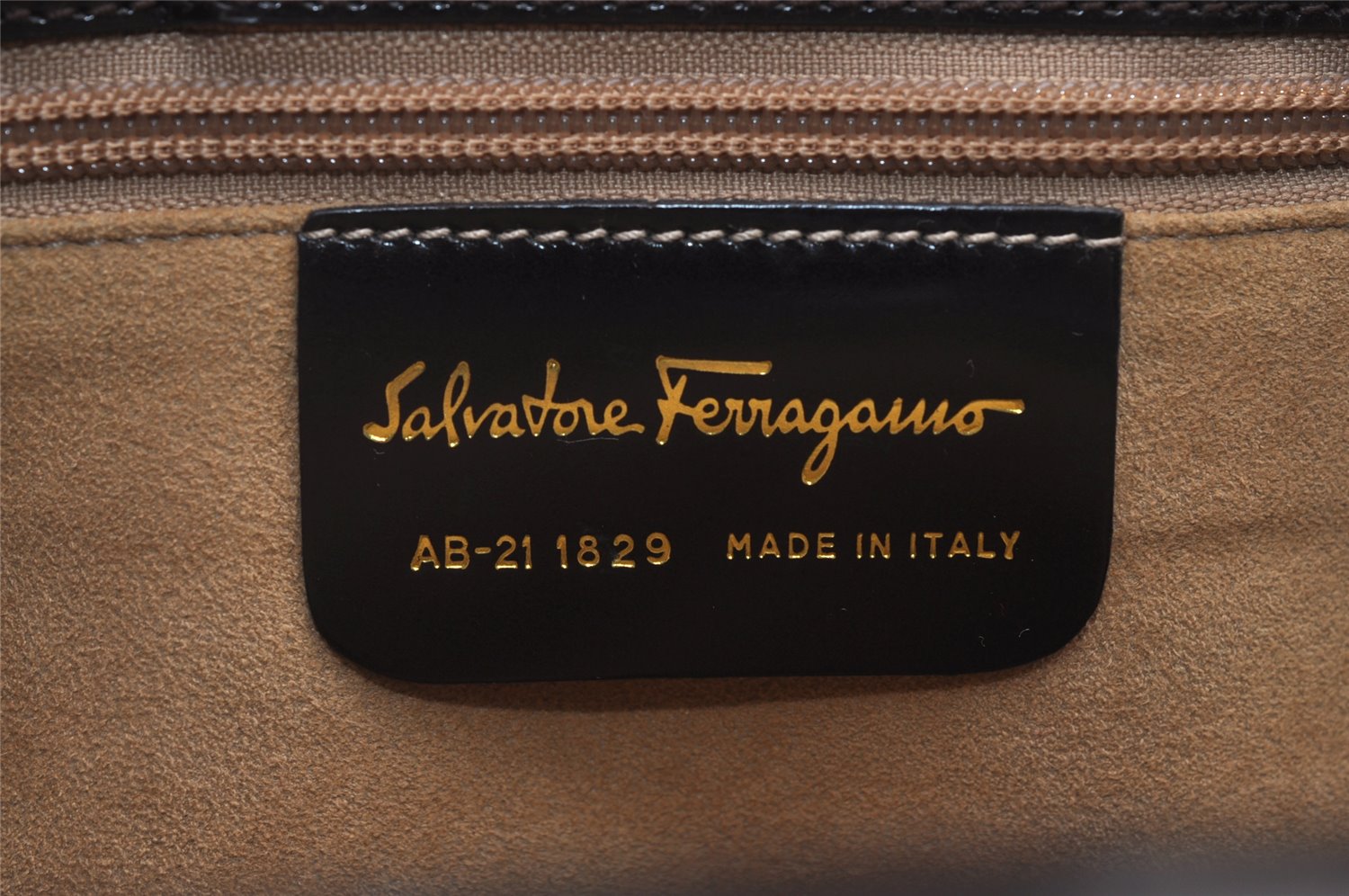 Authentic Salvatore Ferragamo Vintage Gancini Leather Hand Bag Purse Brown 0302K