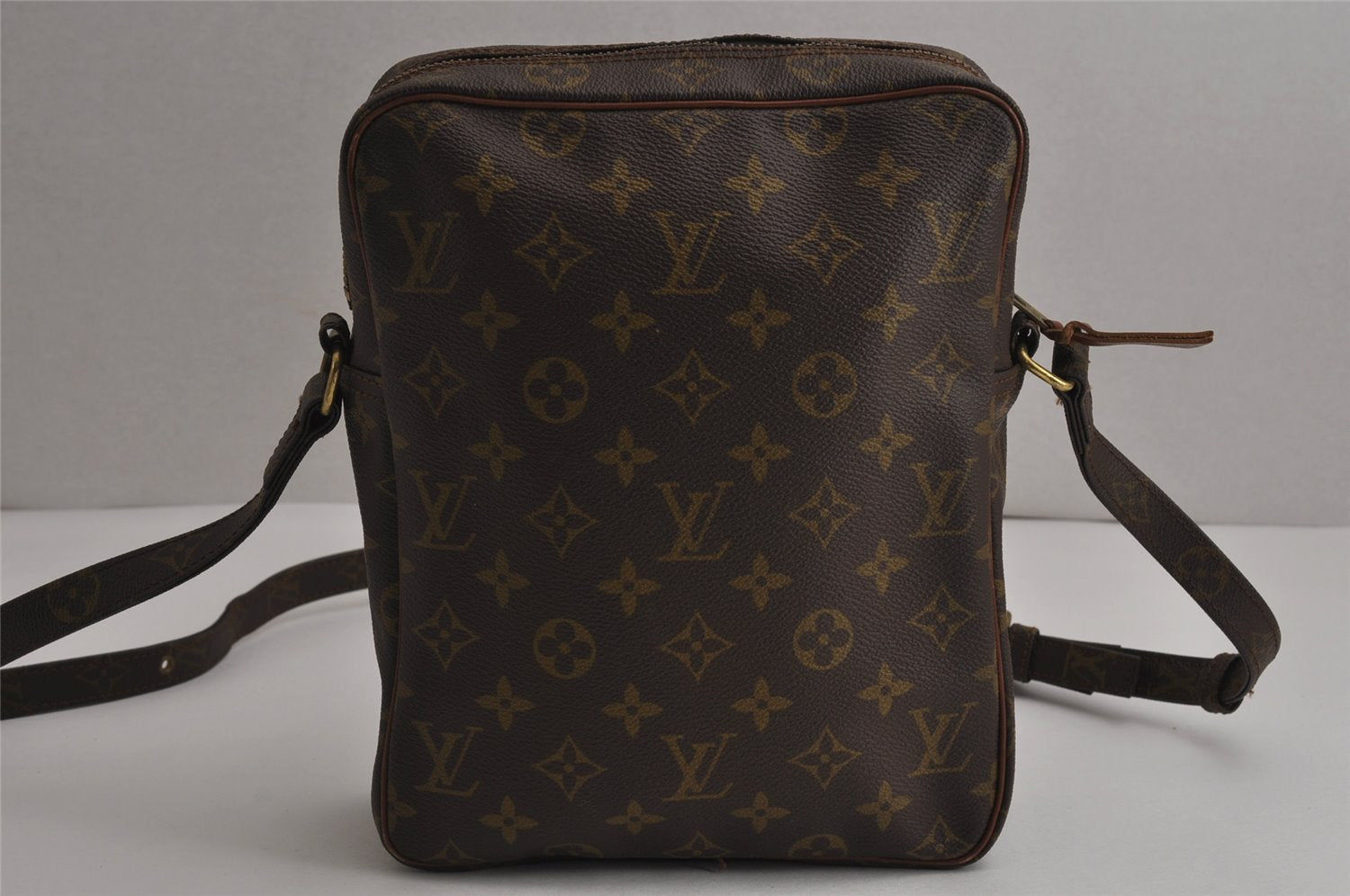 Authentic Louis Vuitton Monogram Petit Marceau Shoulder Bag Old Model LV 0303K