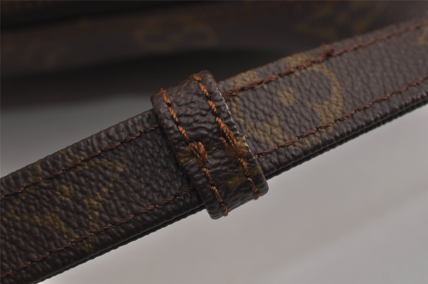 Authentic Louis Vuitton Monogram Petit Marceau Shoulder Bag Old Model LV 0303K