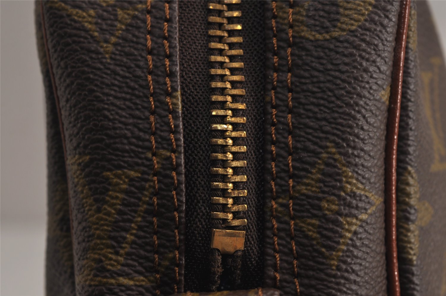 Authentic Louis Vuitton Monogram Petit Marceau Shoulder Bag Old Model LV 0303K