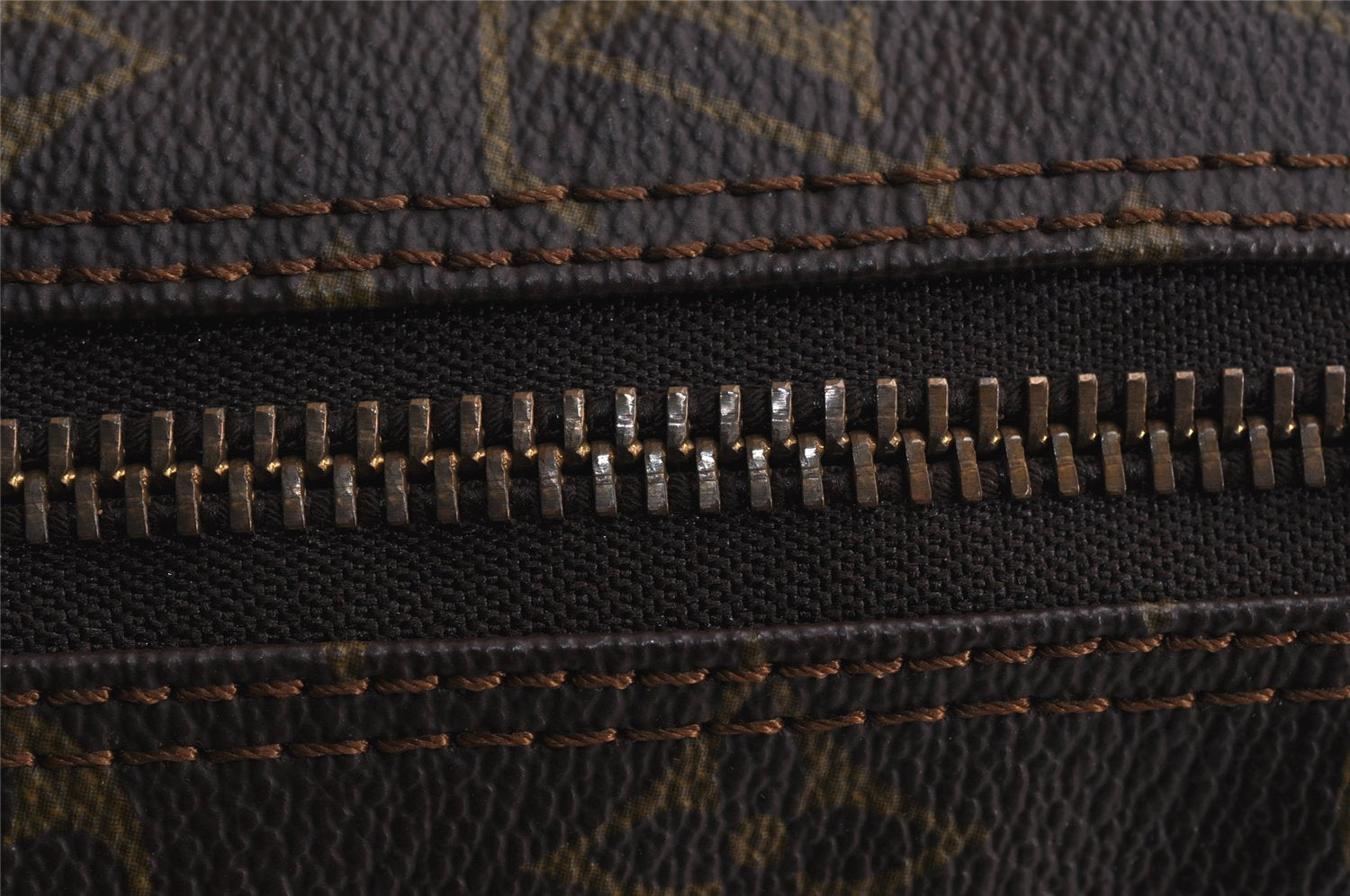 Authentic Louis Vuitton Monogram Petit Marceau Shoulder Bag Old Model LV 0303K