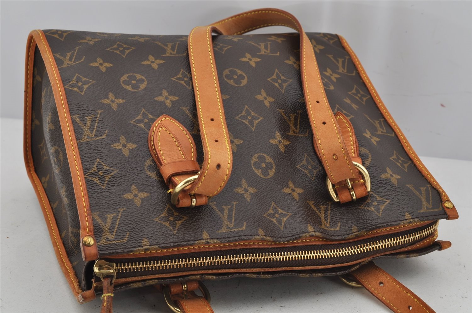 Authentic Louis Vuitton Monogram Popincourt Haut Shoulder Bag M40007 LV 0304K
