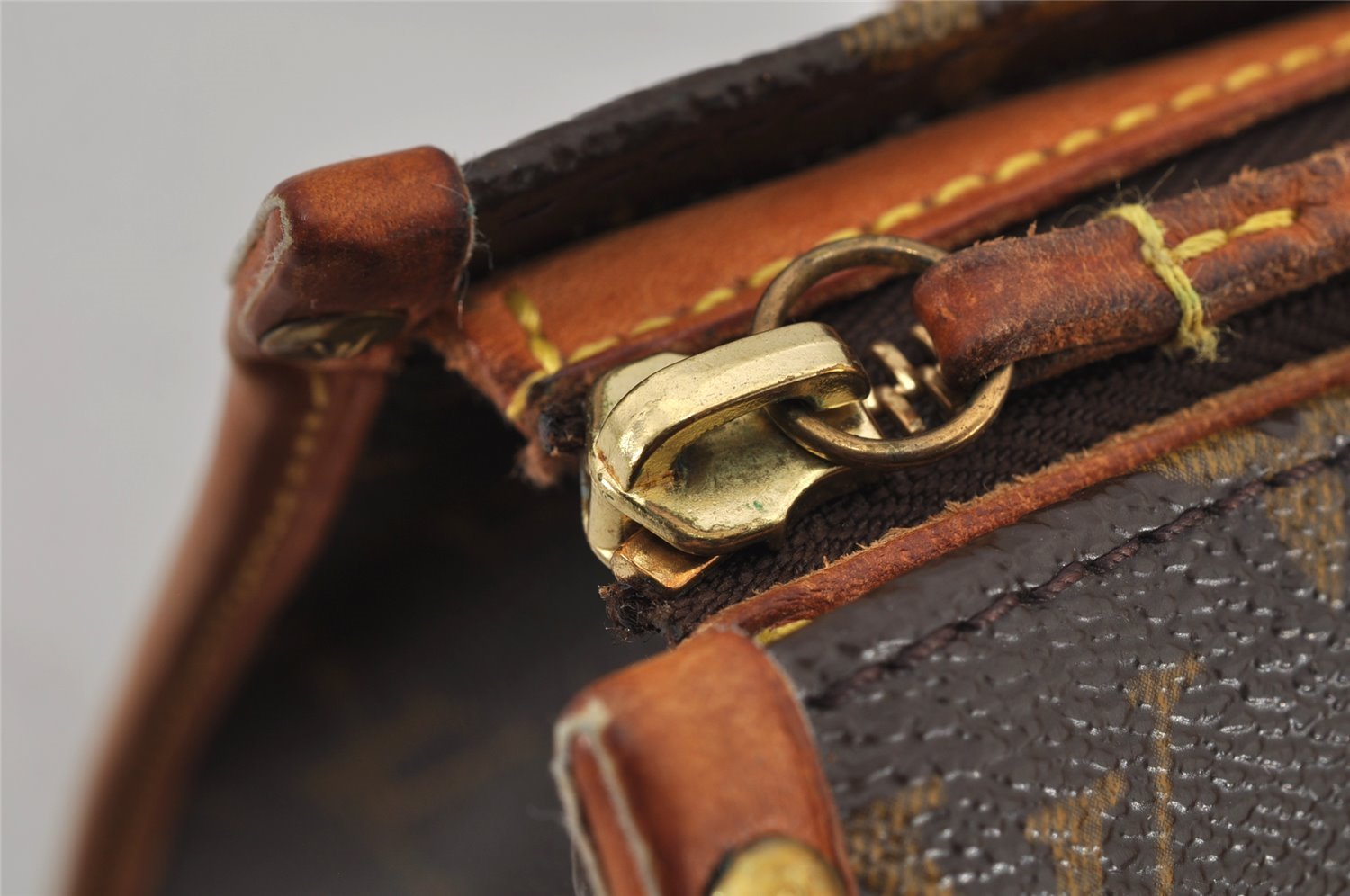 Authentic Louis Vuitton Monogram Popincourt Haut Shoulder Bag M40007 LV 0304K