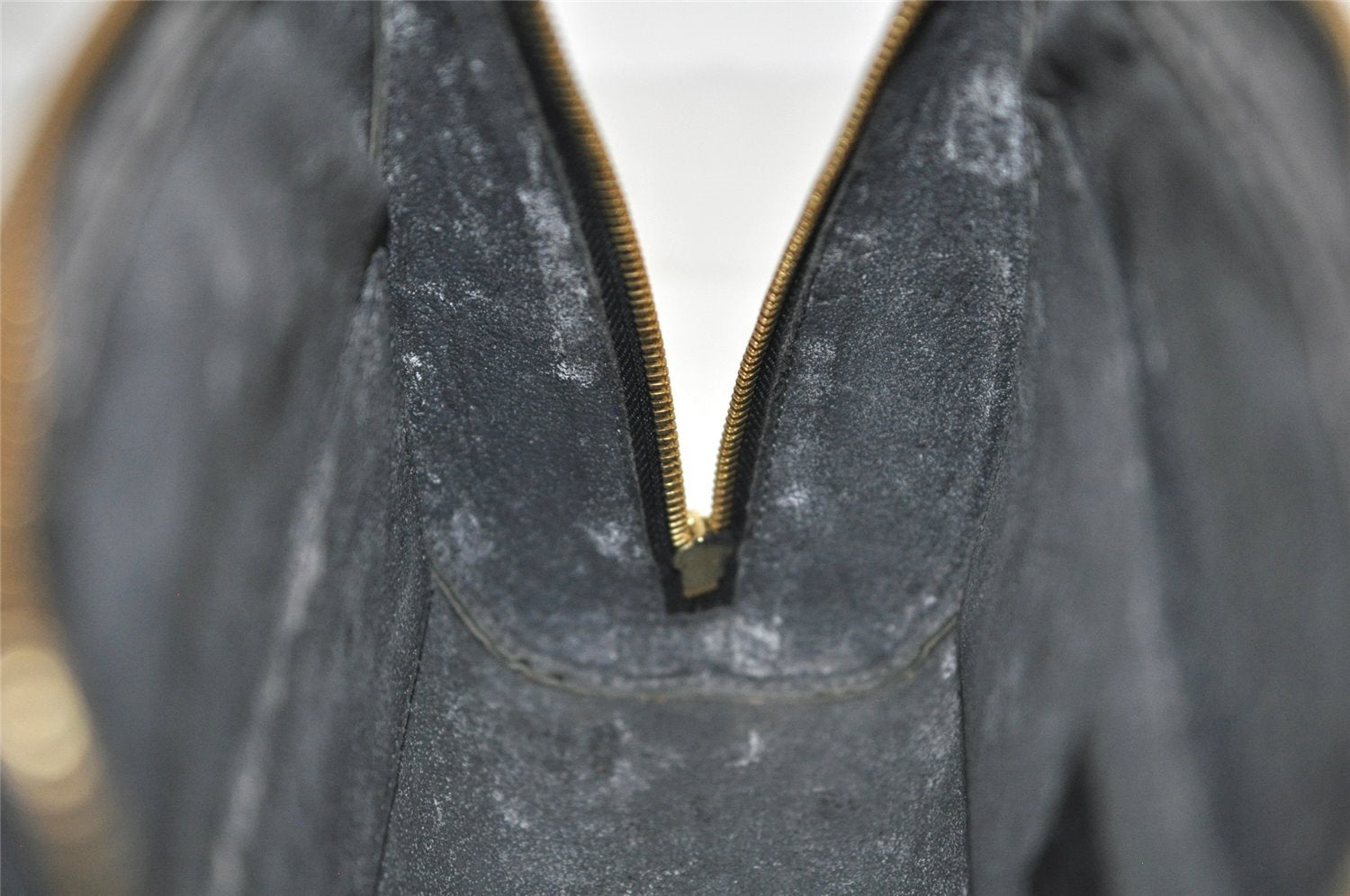 Authentic Louis Vuitton Epi Dauphine GM Pouch Clutch Bag Black M48432 Junk 0305J