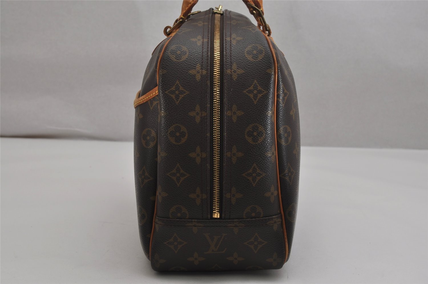 Authentic Louis Vuitton Monogram Deauville Hand Bag M47270 LV 0305K