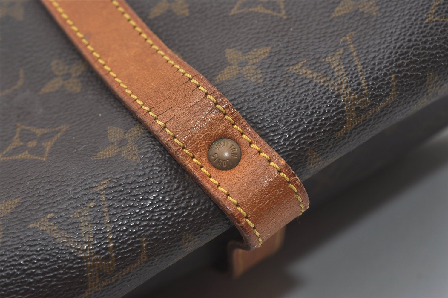 Authentic Louis Vuitton Monogram Saumur 30 Shoulder Cross Bag M42256 LV 0312J