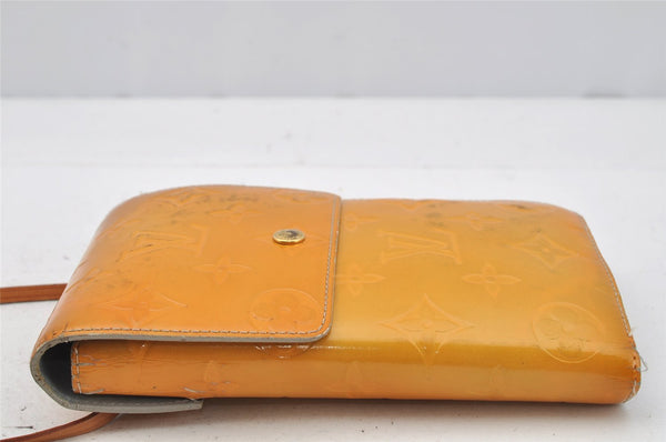 Auth Louis Vuitton Vernis Walker Shoulder Cross Wallet Yellow M91031 LV 0316J