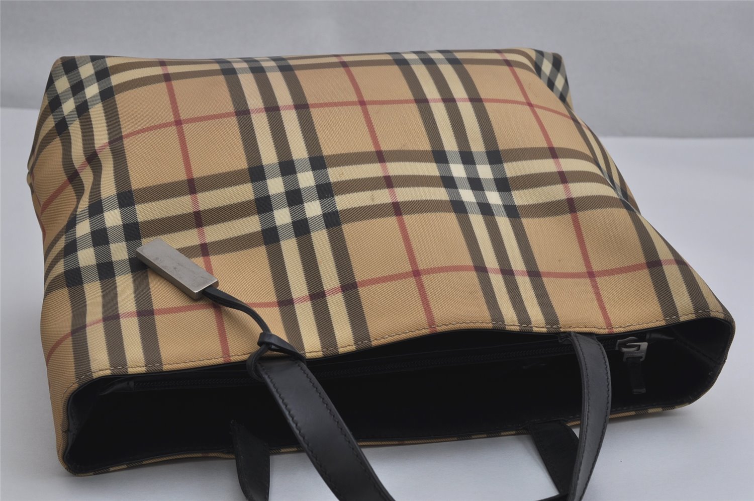 Authentic BURBERRY Vintage Nova Check PVC Leather Hand Bag Beige Junk 0316K