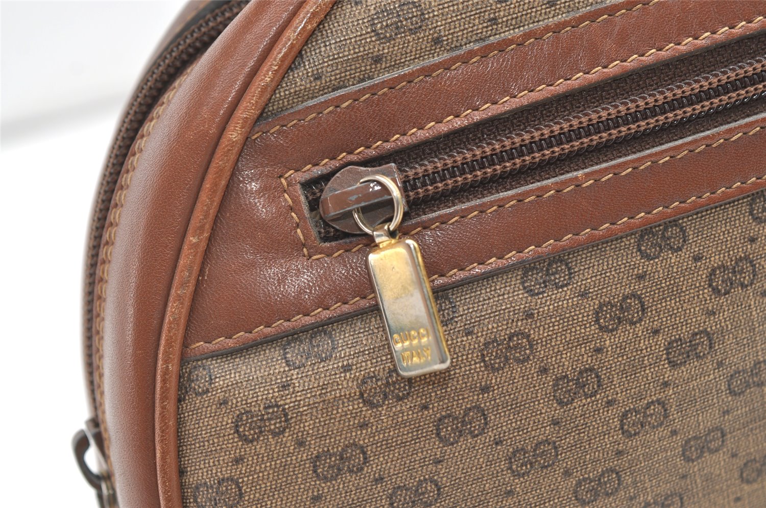 Authentic GUCCI Vintage Micro GG PVC Leather Clutch Hand Bag Purse Brown 0318K