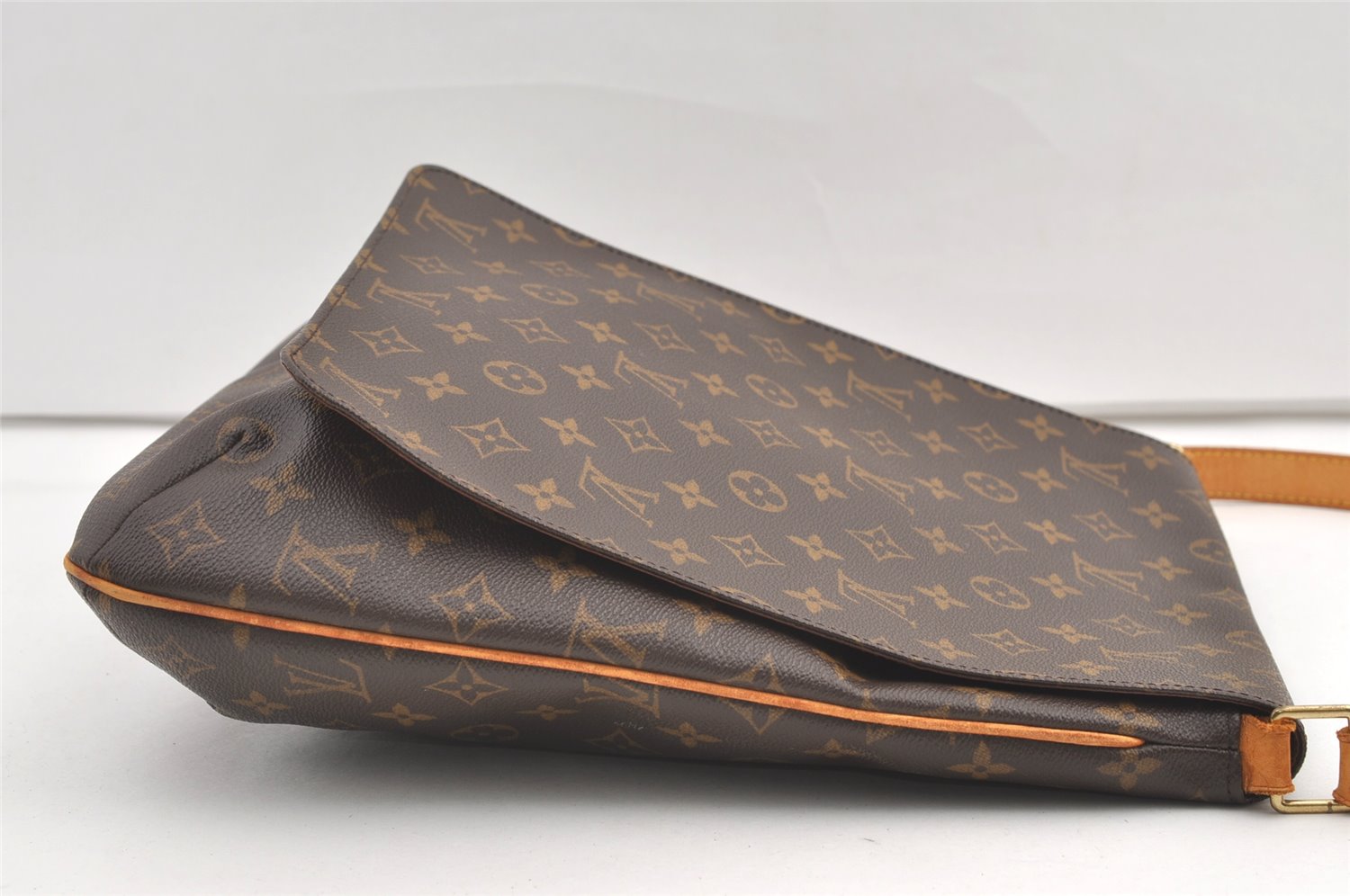 Authentic Louis Vuitton Monogram Musette Shoulder Cross Body Bag M51256 LV 0319K