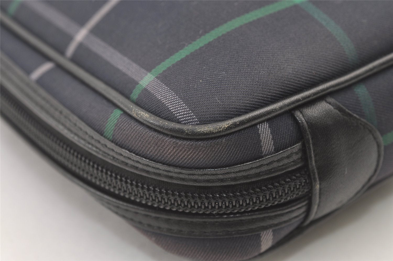 Authentic Burberrys Check Clutch Hand Bag Purse Canvas Leather Navy Blue 0321K