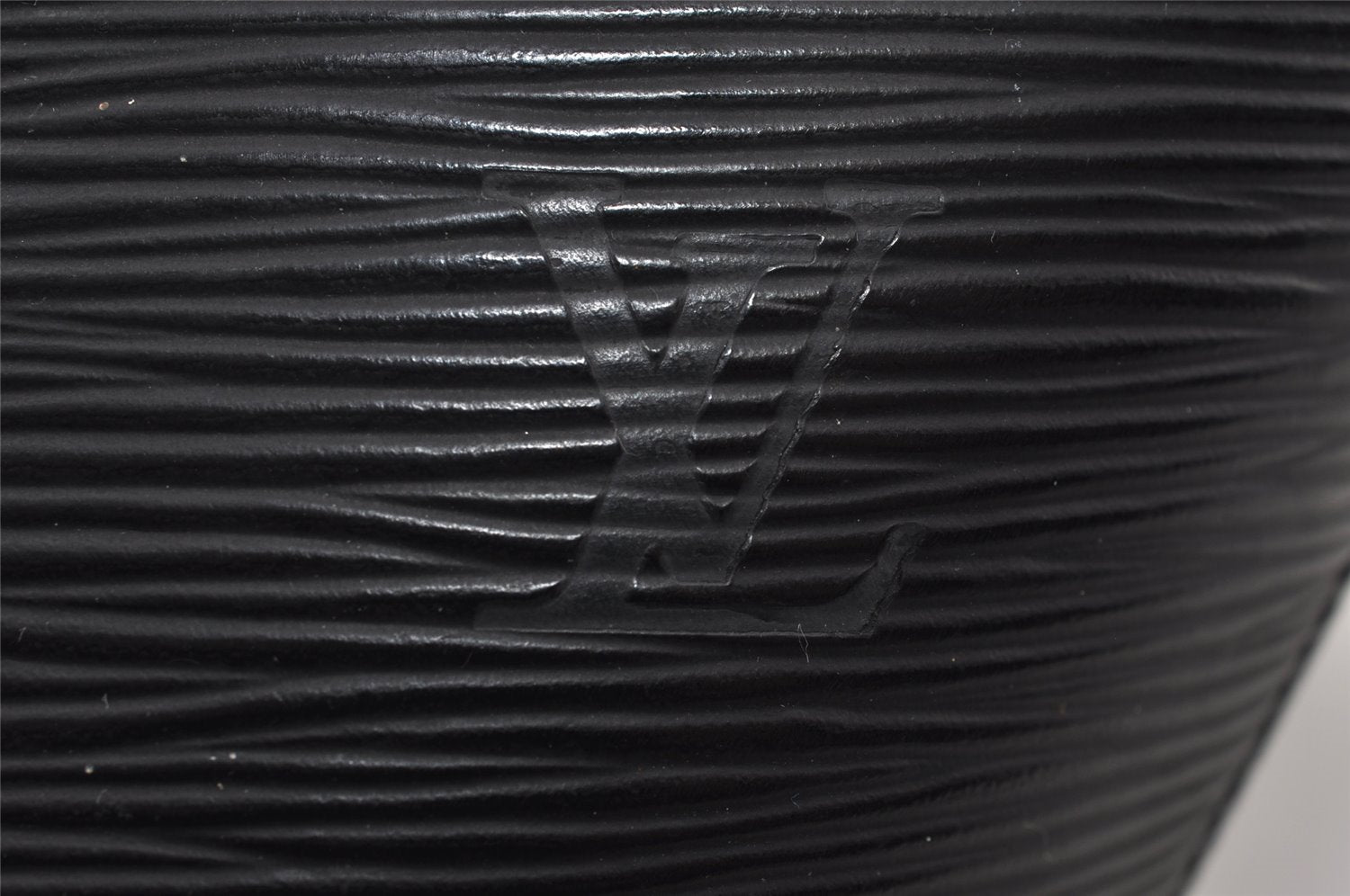 Authentic Louis Vuitton Epi Noctambule Hand Bag Purse Black M54522 LV 0322J