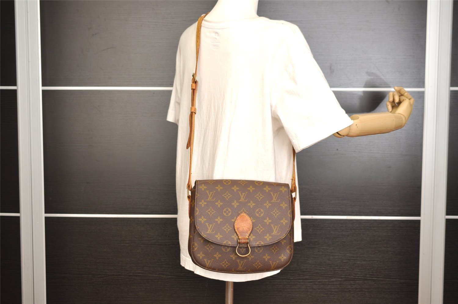 Auth Louis Vuitton Monogram Saint Cloud GM Shoulder Cross Bag Old Model LV 0324J