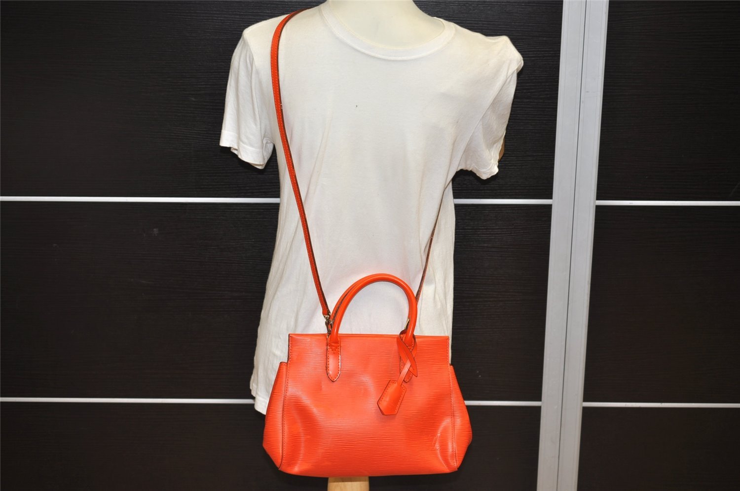 Authentic Louis Vuitton Epi Marly BB 2Way Shoulder Hand Bag M94618 Orange 0324K