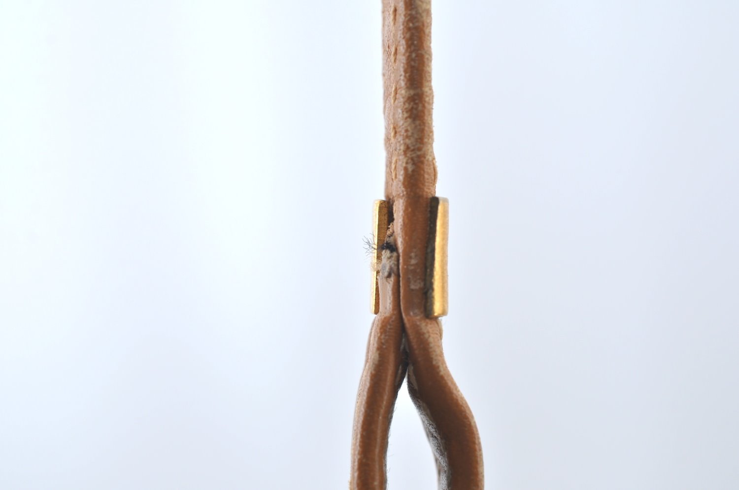 Authentic GUCCI Micro GG PVC Leather Shoulder Cross Bag Purse White Junk 0326J