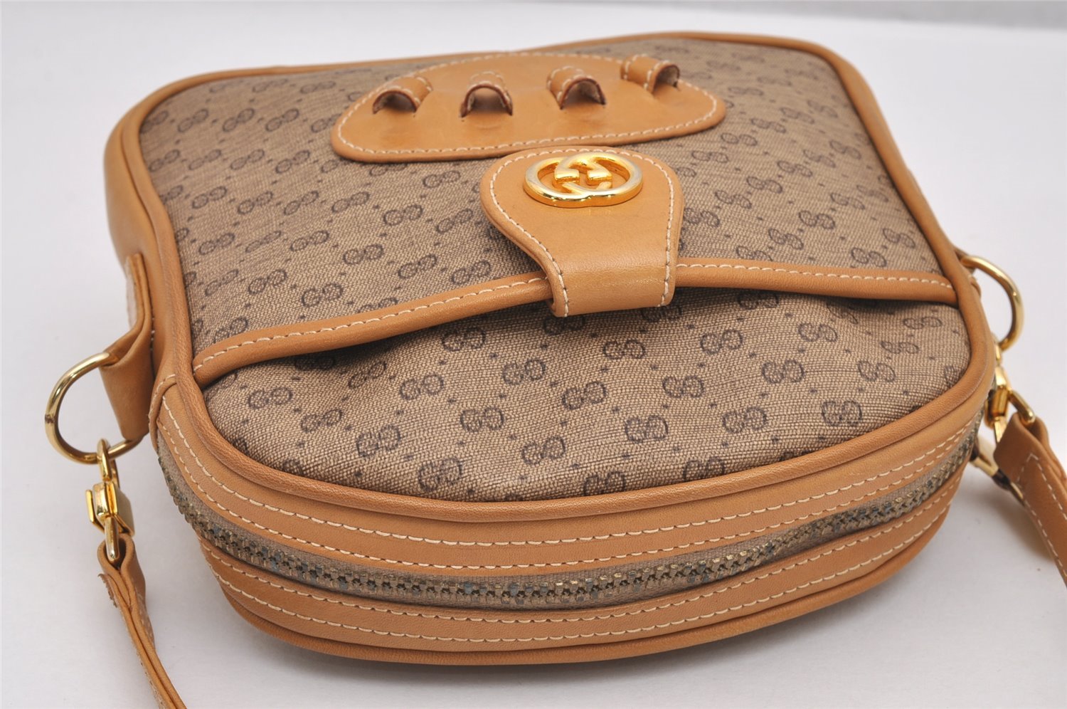 Authentic GUCCI Micro GG PVC Leather 2Way Shoulder Waist Body Bag Brown 0339J