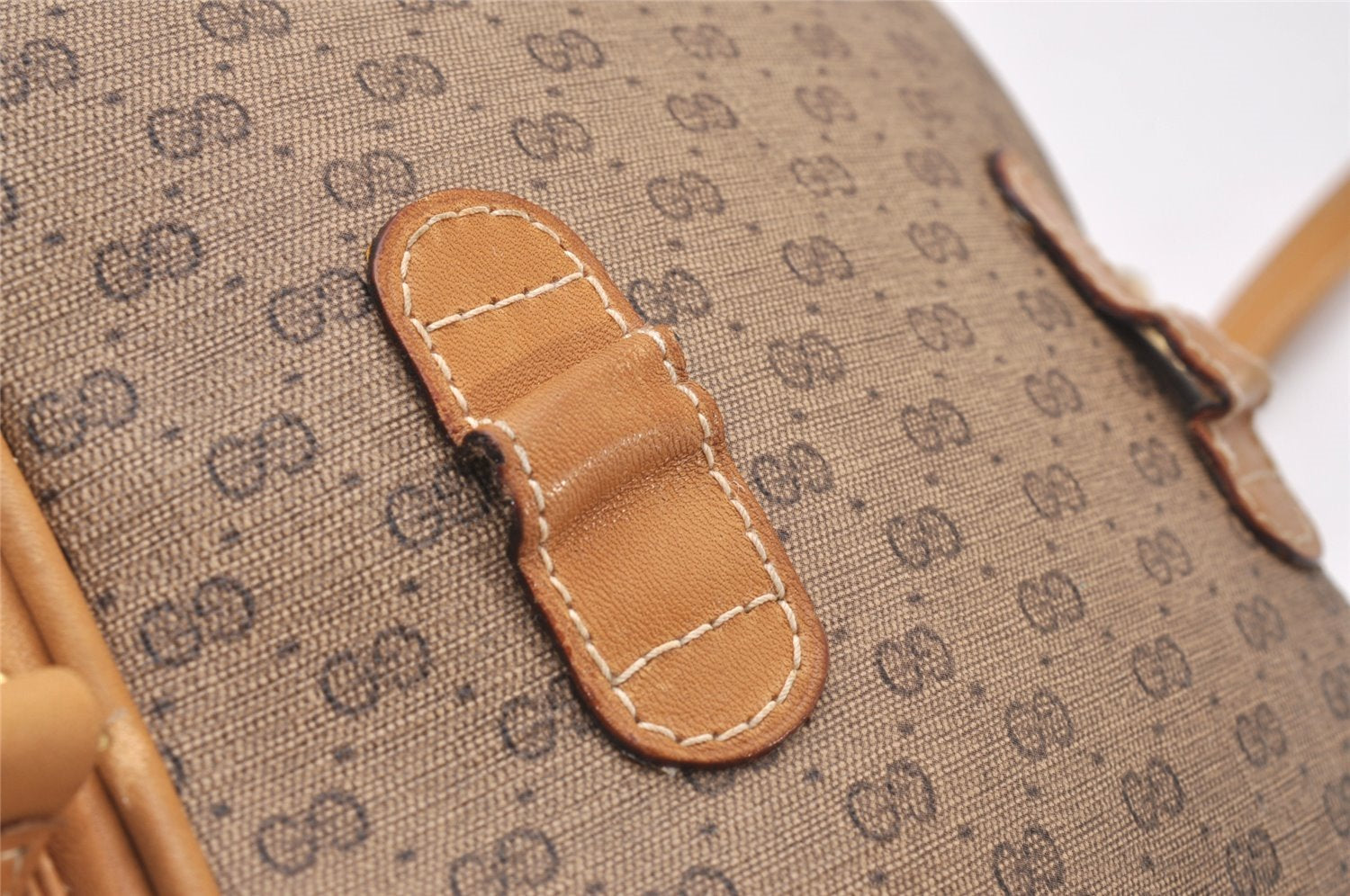 Authentic GUCCI Micro GG PVC Leather 2Way Shoulder Waist Body Bag Brown 0339J