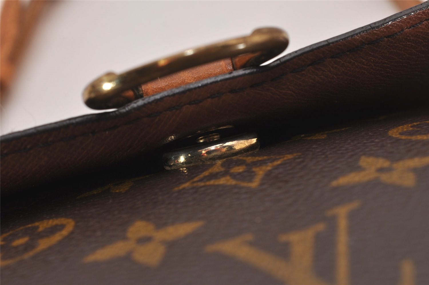 Authentic Louis Vuitton Monogram Saint Cloud GM M51242 Shoulder Cross Bag 0342J