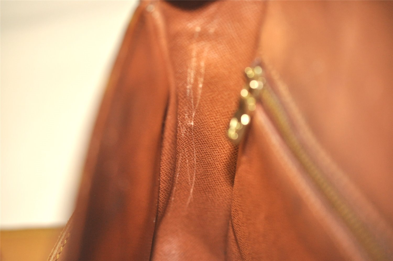 Authentic Louis Vuitton Monogram Saint Cloud GM M51242 Shoulder Cross Bag 0342J