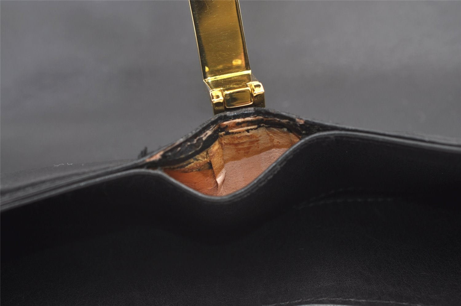 Authentic GUCCI Vintage Shoulder Hand Bag Leather Black 0350K