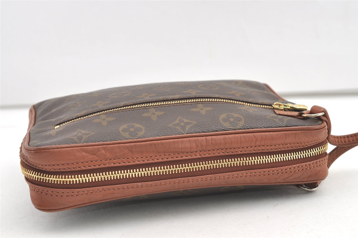 Authentic Louis Vuitton Monogram Pochette Sport Clutch Hand Bag Old Model 0353K