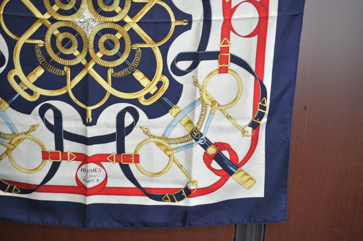 Authentic HERMES Carre 90 Scarf 