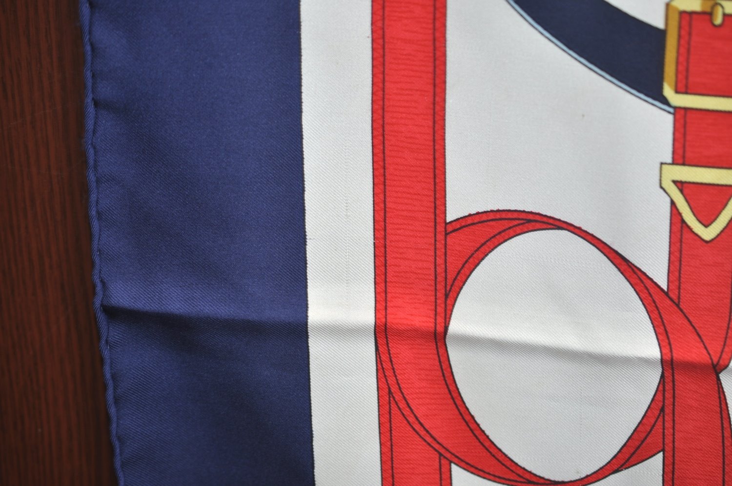 Authentic HERMES Carre 90 Scarf 